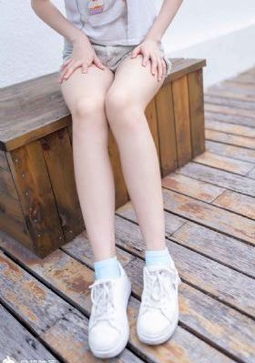 小小姑娘电影免费播放
